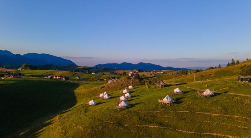 PERSEIDE Celestial Experience | SHOW LIVE în stil Mediteranean, Middle East și Asiatic cu CHEF Andrei Zaiț|CONCERT LIVE  Tango și Blues