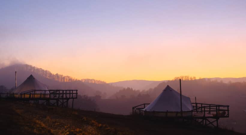 Preturi glamping corturi