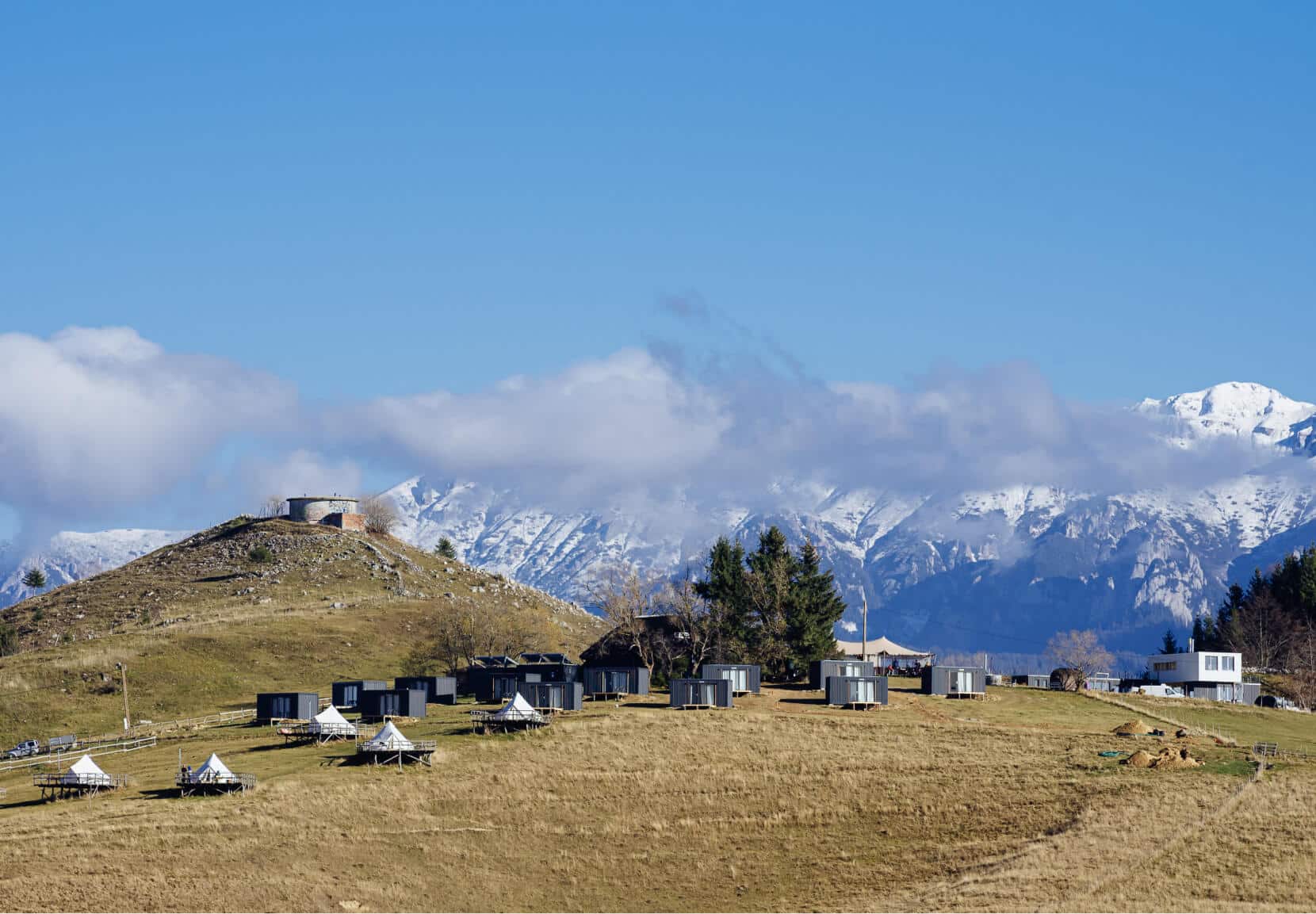 Celebrate Saint Andrew and National Day under the stairy Carpathian sky AT 1250M ALTITUDE, in Transylvania