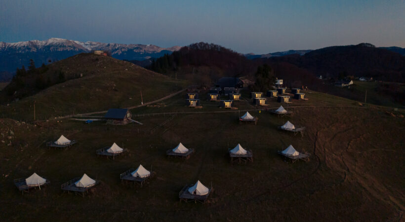 PERSEIDE Celestial Experience | SHOW LIVE în stil Mediteranean, Middle East și Asiatic cu CHEF Andrei Zaiț|CONCERT LIVE  Tango și Blues